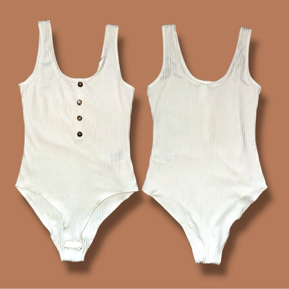 H&M Bodysuit NWOT White Ribbed Button Details Front - Size Small 🍠- Picture 15 of 16